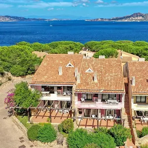 Baia Del Faro Aparthotel